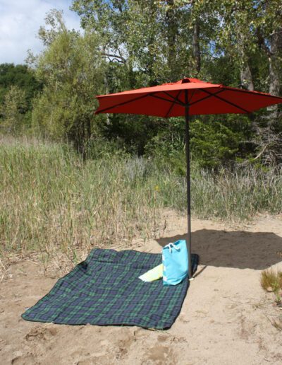 Portable-Umbrella-Anchoring-System-For-Outdoors